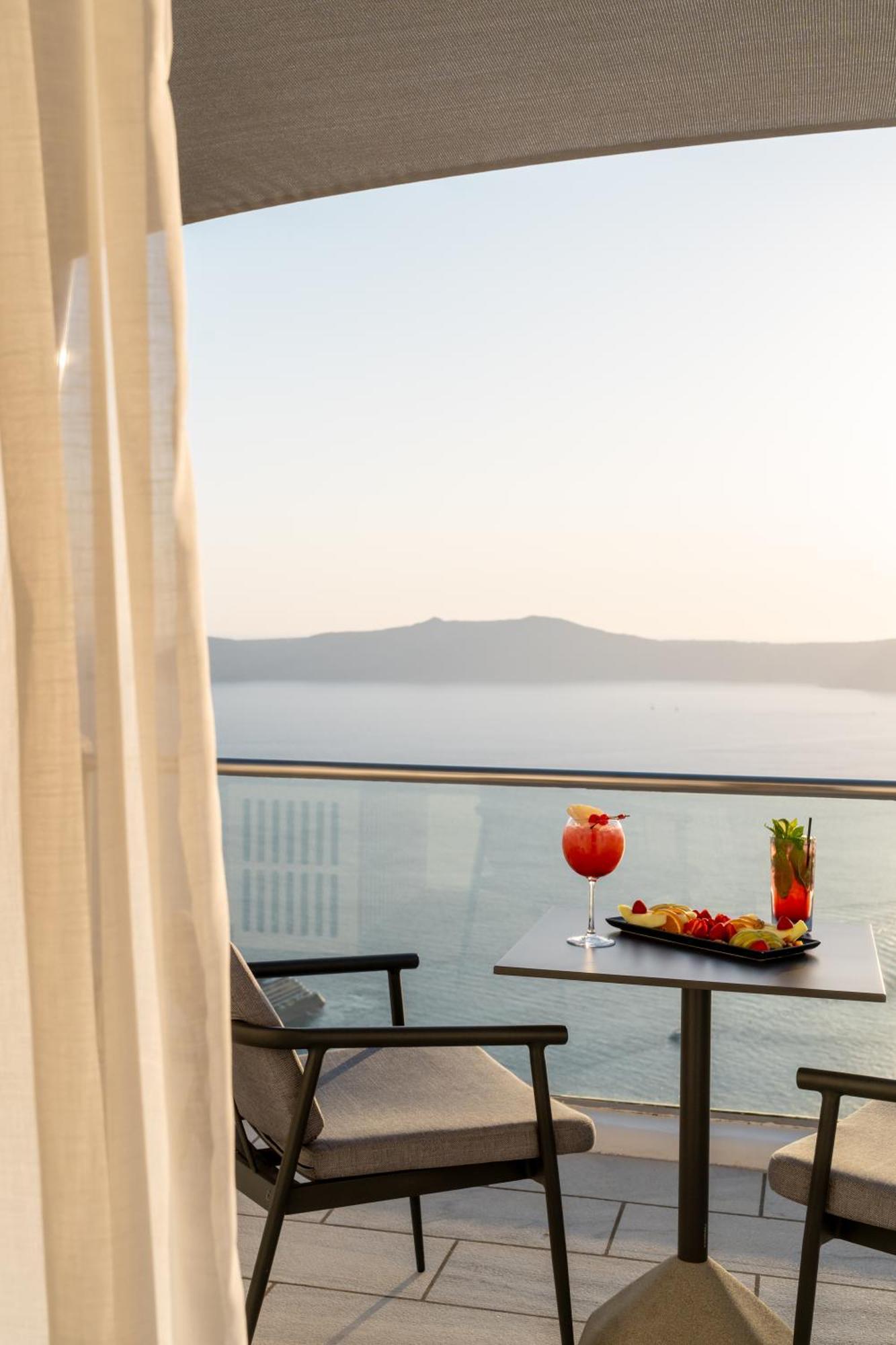Belvedere Suites Firostefani Buitenkant foto